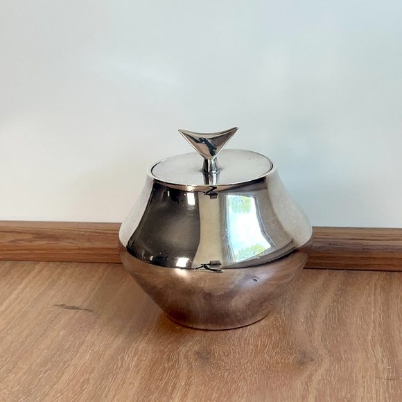 Reed & Barton Denmark Silver Plate Coffee Pitcher & Sugar Bowl - Picture 6 of 7